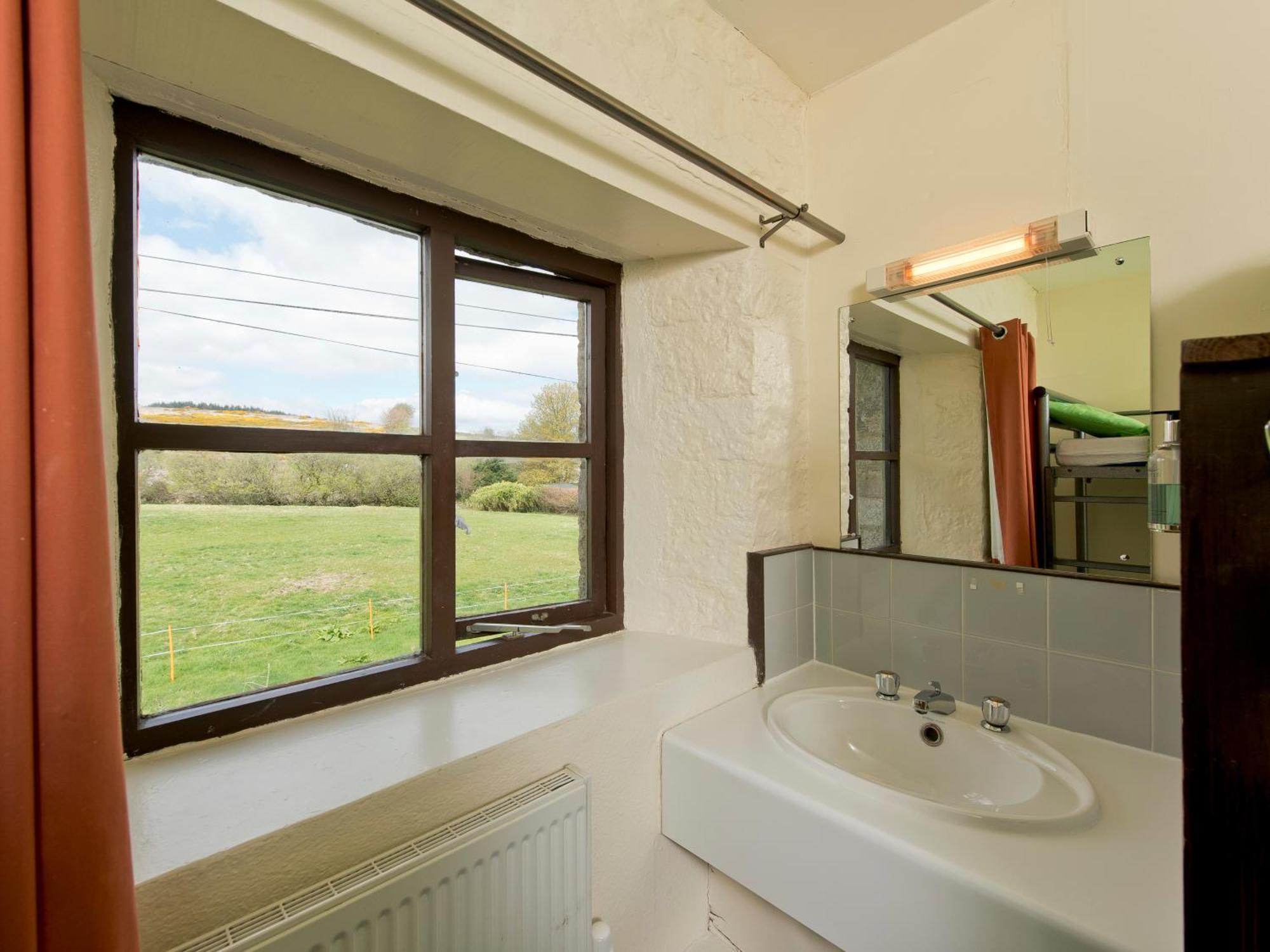 Yha Dartmoor Hostel Postbridge Exterior photo