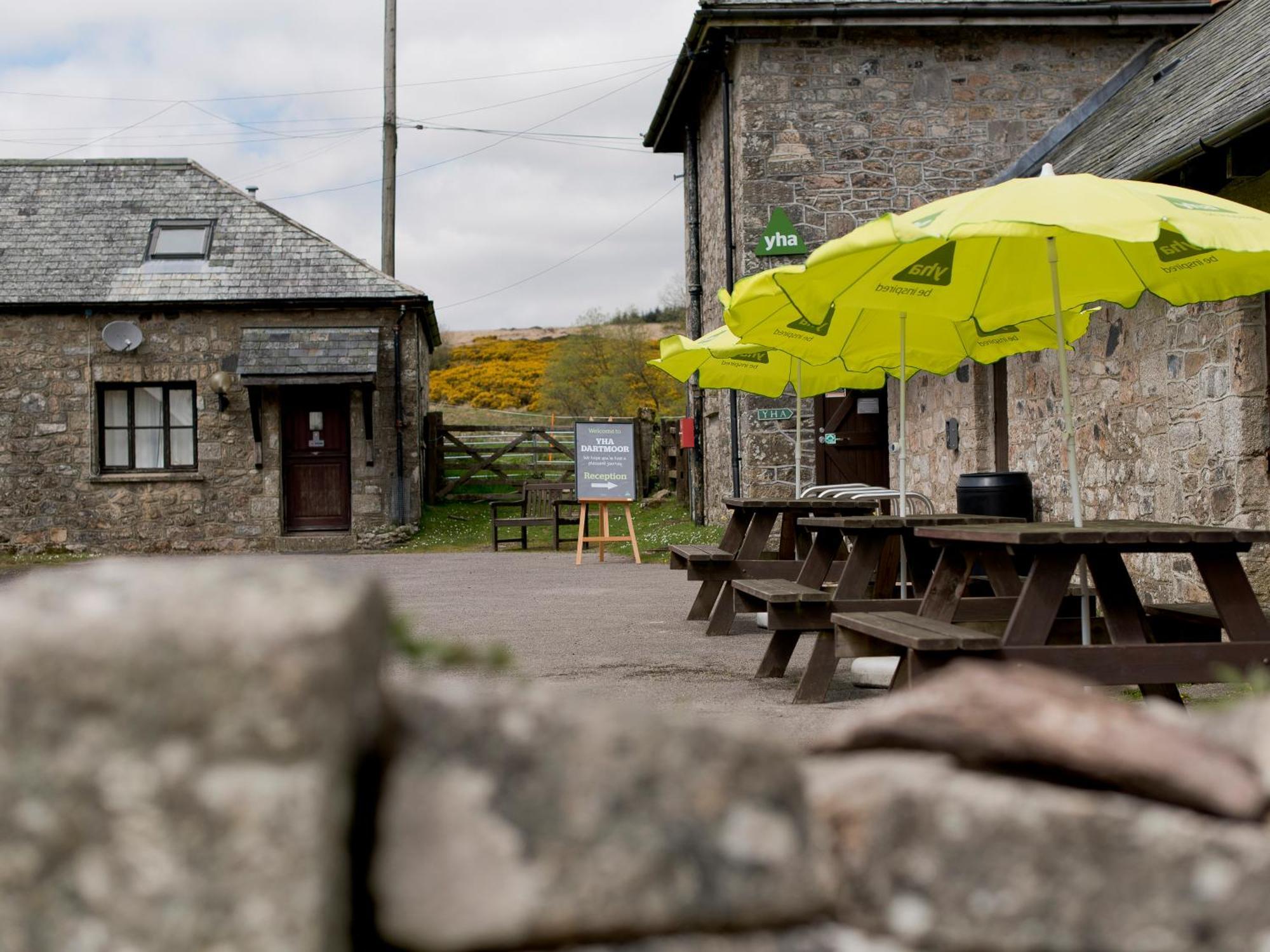 Yha Dartmoor Hostel Postbridge Exterior photo